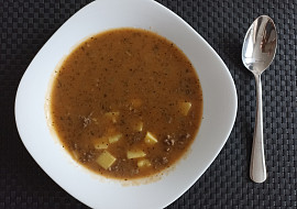 Gulášová polévka