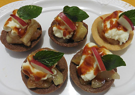 Košíčky plněné jablečnou směsí