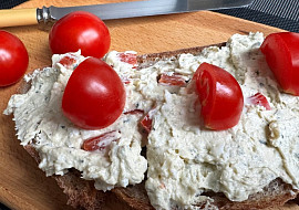 Lahodná nivová pomazánka