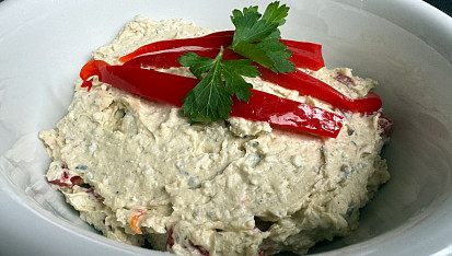 Lahodná nivová pomazánka