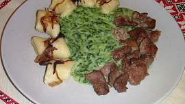 Pivní výpečky s bramborovými noky