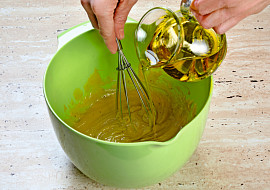 Domácí majonéza s pečeným česnekem