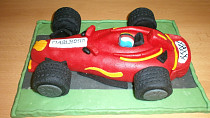Dort pro kluky ve tvaru auta