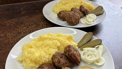 Karbanátky, karbanátek