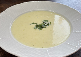 Krémová pórková polévka