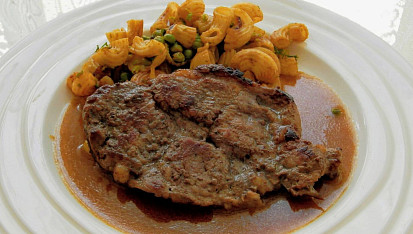 Krkovička marinovaná v hořčici