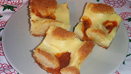 Úžasně rychlá tvarohová buchta s povidlím, chuť jako koláče, hned hotová