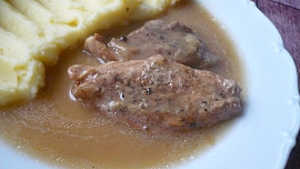 Vepřové plátky na špeku a česneku