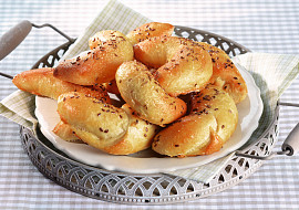 Domácí pivní rohlíky