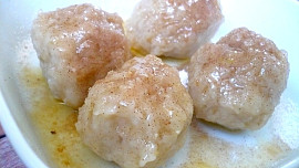 Jednoduché jablkové knedlíčky