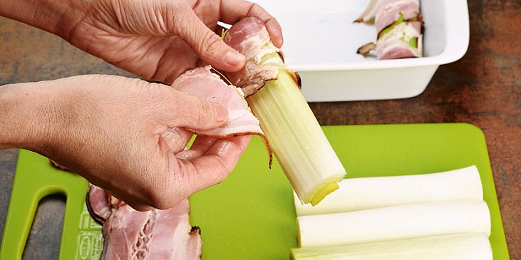 Pórek v kabátku z anglické slaniny