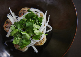 Smažené závitky podle Khanha Taa