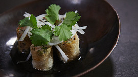 Smažené závitky podle Khanha Taa