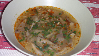 Dršťková polévka z hlívy ústřičné