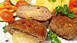 Frikadelky s překvapením