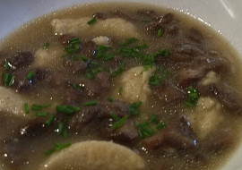 Jednoduchá houbovka (Pridala som aj krupicové halušky)