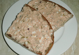 Paštiková pomazánka s vajíčkem (Paštiková pomazánka s vajíčkem)