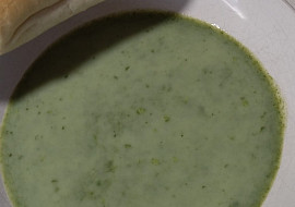 Polévka (nejen) z medvědího česneku