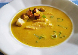 Polévka z rybích odřezků