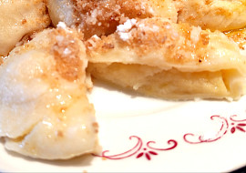 Jablečné šátečkové knedlíky