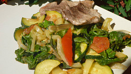 Krkovičkový plátek s restovanou zeleninou