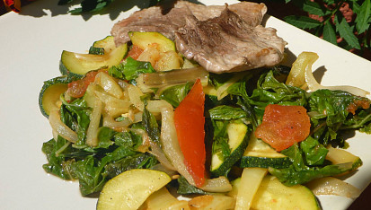 Krkovičkový plátek s restovanou zeleninou