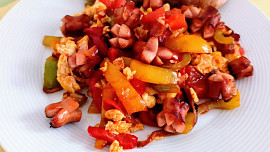 Lečo se smaženými vejci