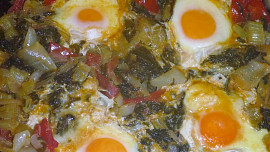 Mangoldová variace na shakshuka (na arabské lečo)