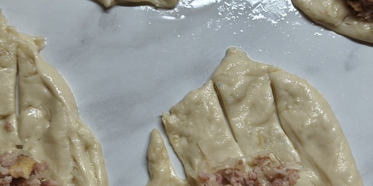 Nadýchané plněné rohlíčky