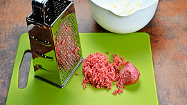 Sýrová roláda s uherskou pěnou