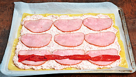 Sýrová roláda s uherskou pěnou