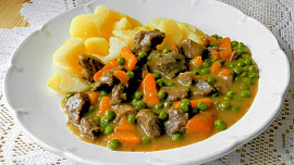 Kuřecí maso  na šalvěji s mrkví