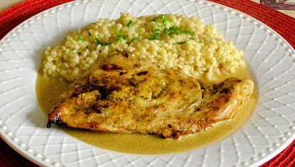 Kuřecí prsa s omáčkou s nakládaným pepřem