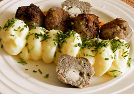 Pečené šišky z mletého masa s bylinkami