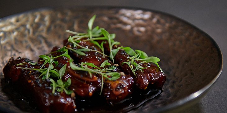 Vepřová žebra ve sladkokyselé omáčce podle Khanha Taa