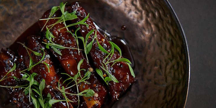 Vepřová žebra ve sladkokyselé omáčce podle Khanha Taa