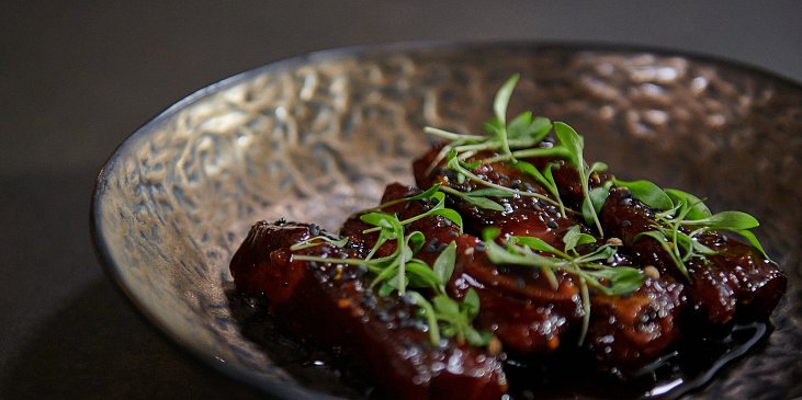 Vepřová žebra ve sladkokyselé omáčce podle Khanha Taa