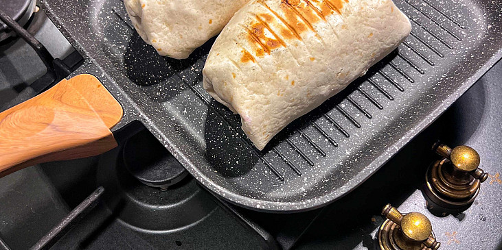 Hovězí kebab s dresinky