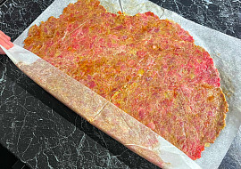 Hovězí kebab s dresinky