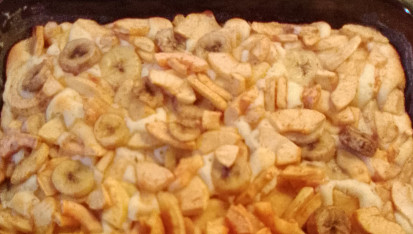 Jablkovník s banány, Teplá, ještě nepolitá