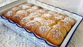 Nadýchané buchty s dvojitou náplní