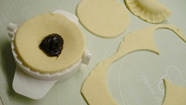 Taštičky z tvarohového těsta pečené v horkovzdušné fritéze