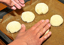 Koláčky máčené v rumu