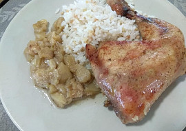 Kuřecí stehno na jablkách