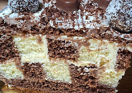 Velký obdélníkový šachovnicový dort