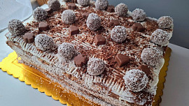 Velký obdélníkový šachovnicový dort