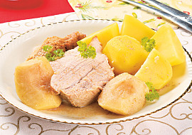 Vepřová pečeně s jablky