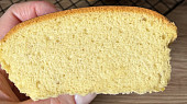 Jiggly castella cake (roztřesený dortík)