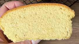 Jiggly castella cake (roztřesený dortík)