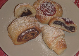 Kynuté těsto bez žloutků - univerzální (Cesto je univerzálne, pečiem z neho buchty, rohlíčky, františky...)